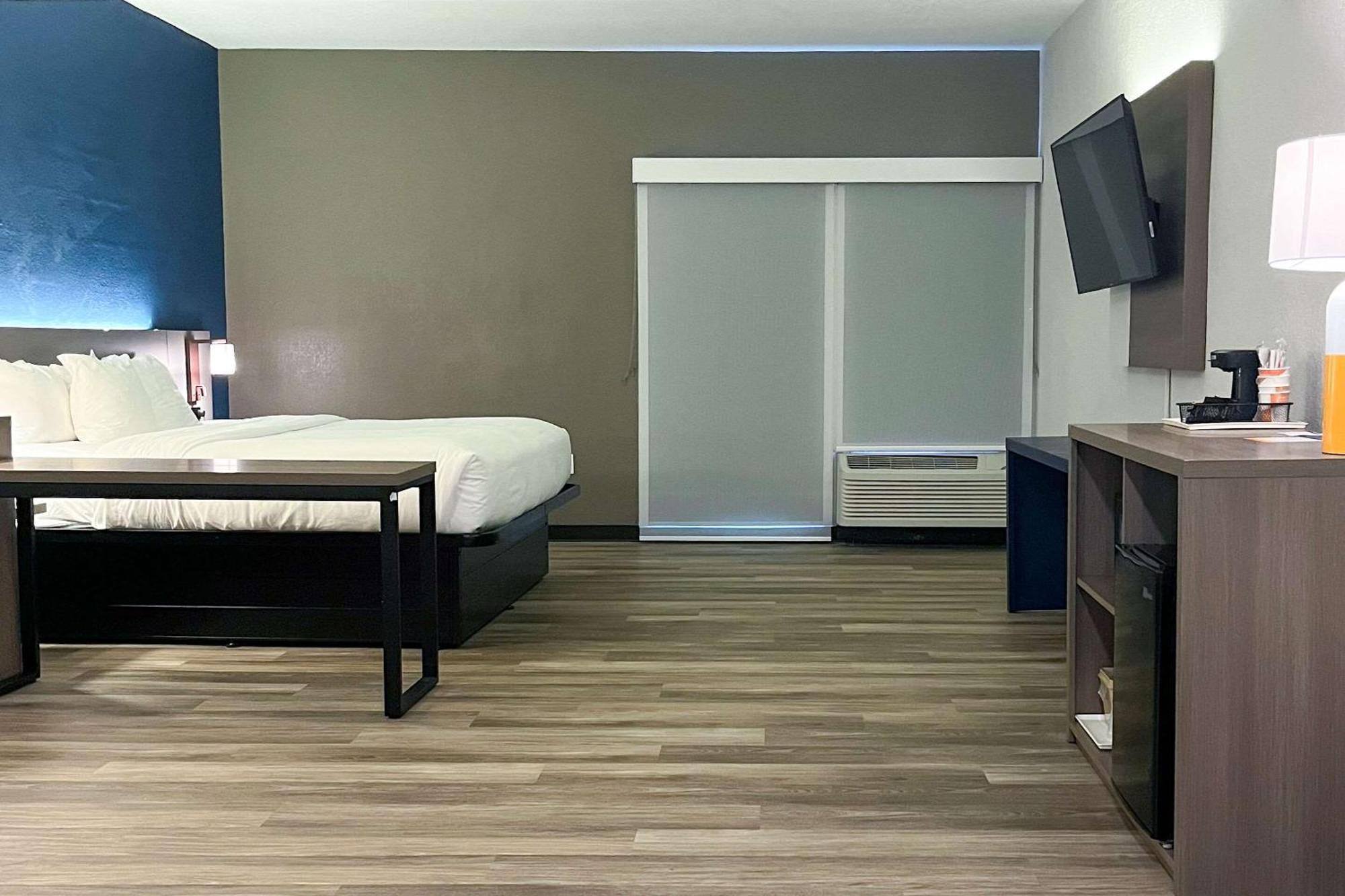 Hotel Comfort - Dunedin 3*